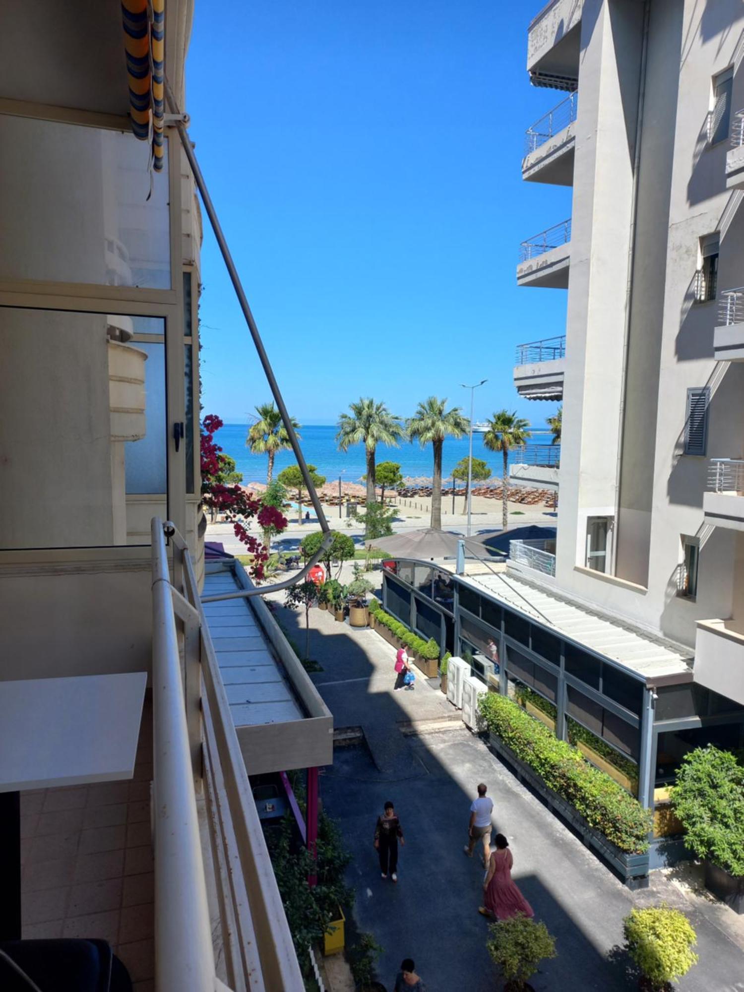 Lungomare Apartament Sea View Vlorë Habitación foto